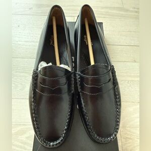 GH Bass Woman’s Weejuns
Whitney Loafer